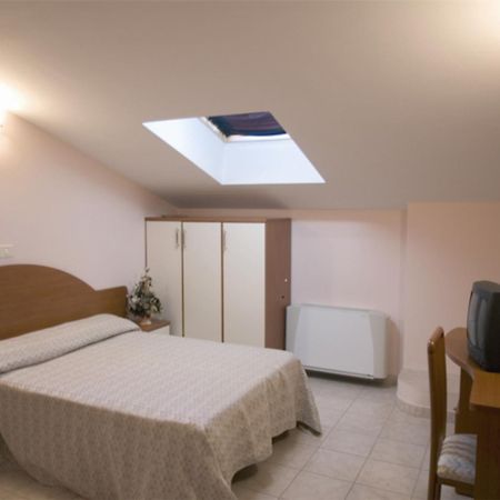 Aloha Park Hotel Campomarino  Ngoại thất bức ảnh