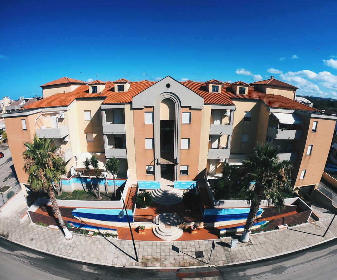 Aloha Park Hotel Campomarino  Ngoại thất bức ảnh