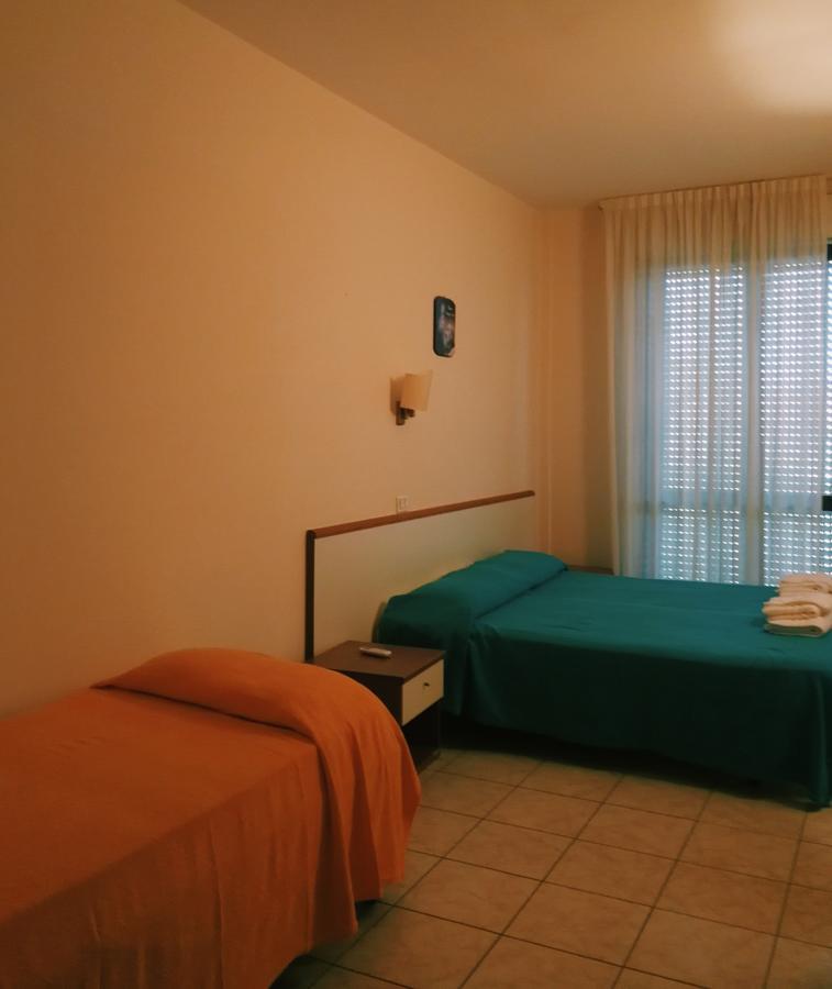 Aloha Park Hotel Campomarino  Ngoại thất bức ảnh