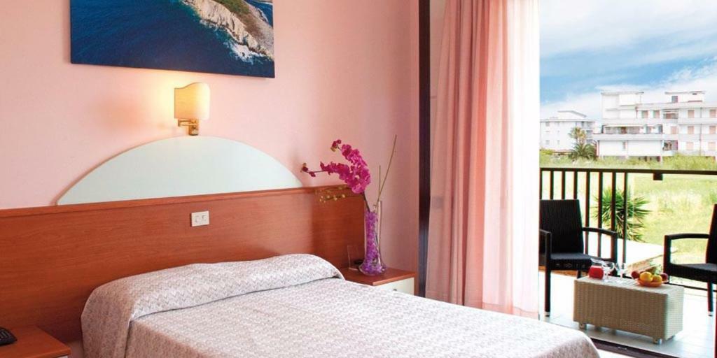Aloha Park Hotel Campomarino  Ngoại thất bức ảnh