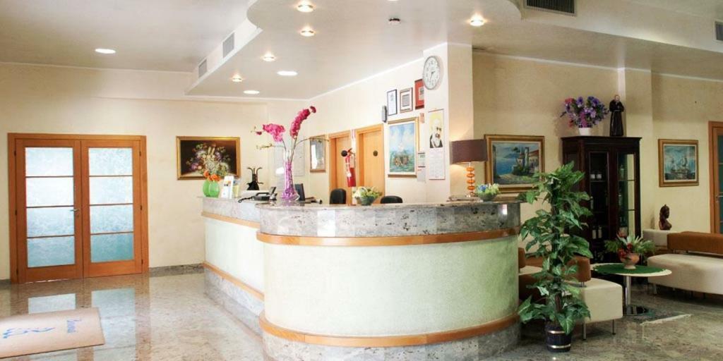 Aloha Park Hotel Campomarino  Ngoại thất bức ảnh
